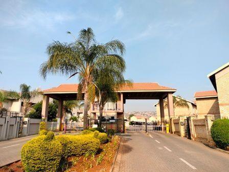 2 Bedroom Property for Sale in Waterval East North West